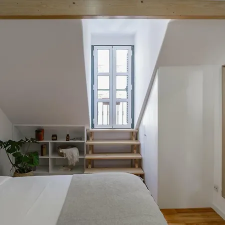 Charming Apartment- Authentic Experience In Graca * Lisboa