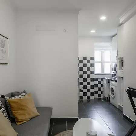 Authentic Graca - Cozy Flat With Local Soul *