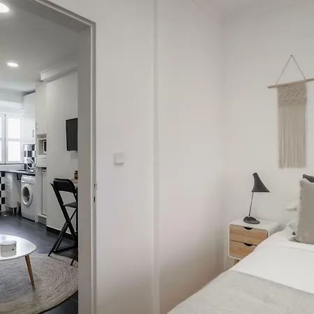 Authentic Graca - Cozy Flat With Local Soul Апартаменты Лиссабон